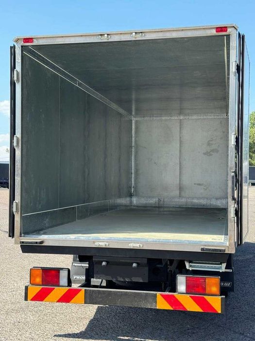 Изотермический автофургон Hyundai Mighty EX8