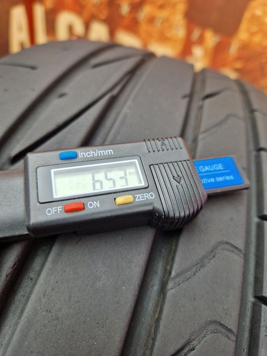 2 Anvelope Bridgestone 255 55 R19 de vara