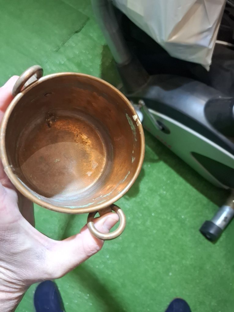 Малка кашпа висяща