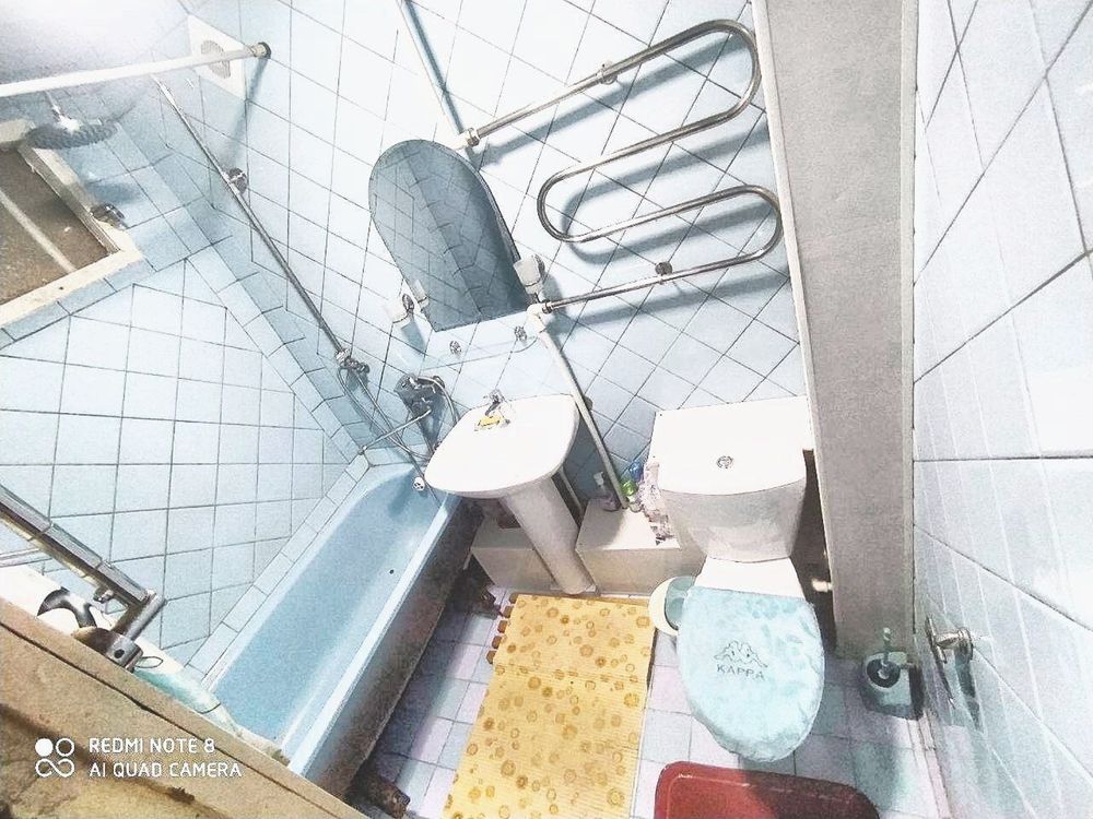Продается квартира возле метро