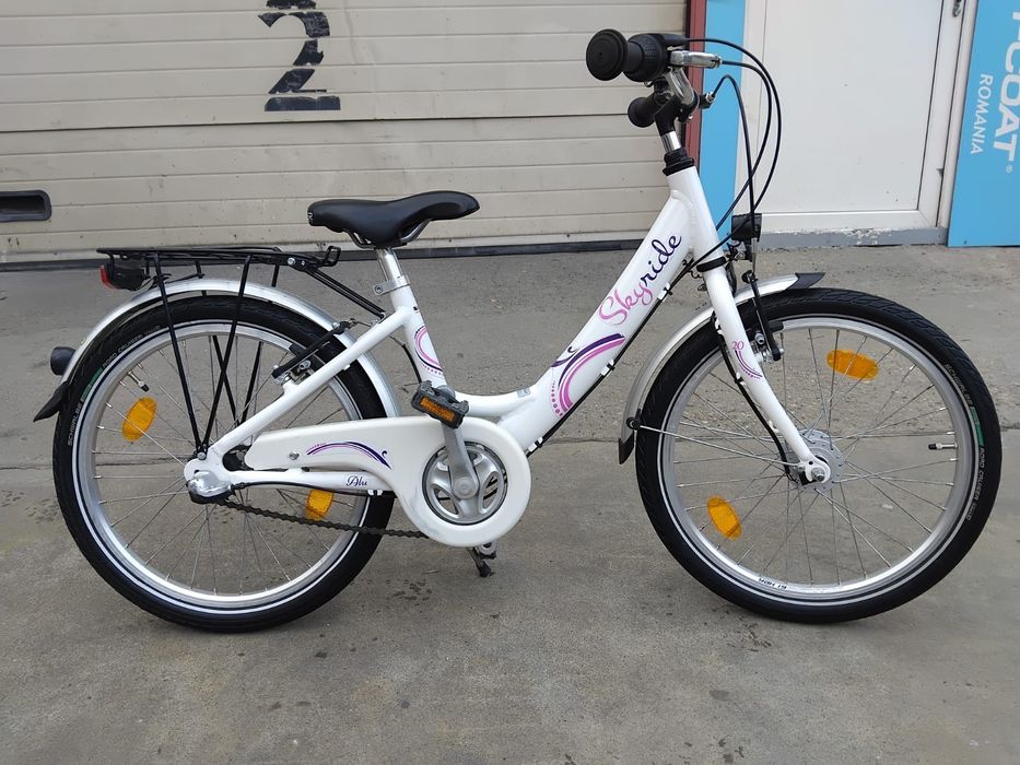 Vând bicicleta din aluminiu pentru copii
