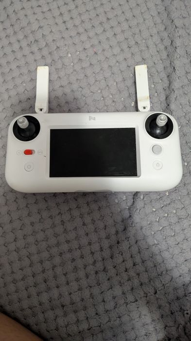 Se vinde dronă FIMI A3( FĂRĂ LIVRARE)