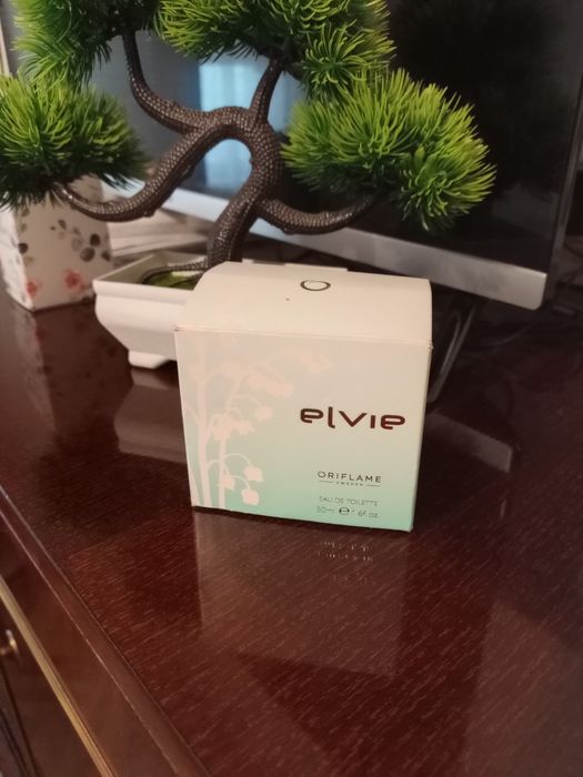 Elvie Oriflame apă de toaletă