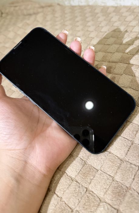 Айфон 13 синий, в рабочем состоянии