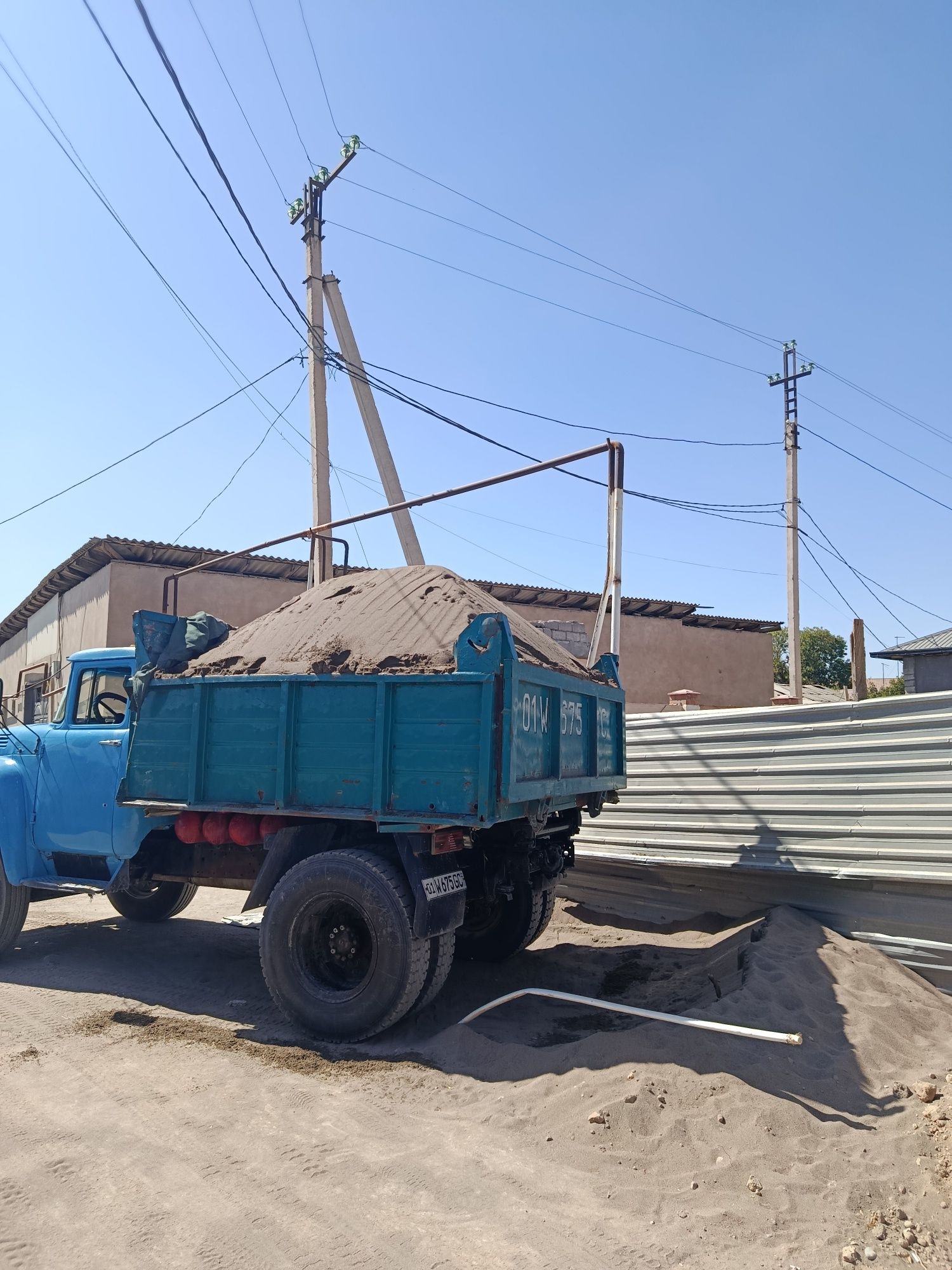 Клинец шебен кум песок чиноз доставка Zil MAN HOVO