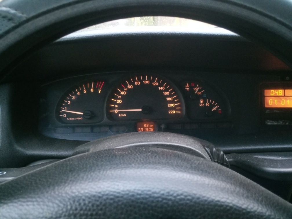 Опел Вектра б 1996г.