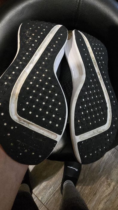 Маратонки    Nike