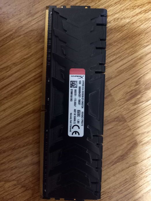 Оперативная память HX 436 C17 PB3/16