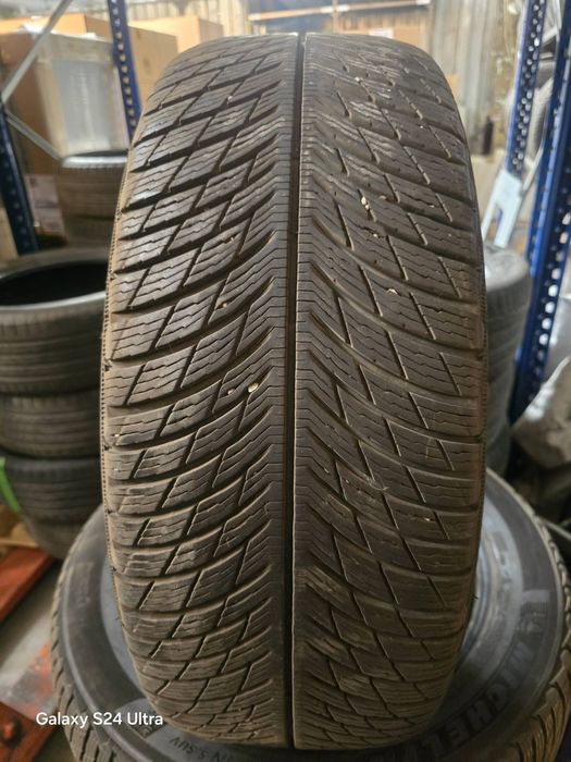 Зимни гуми Michelin 235 55 18