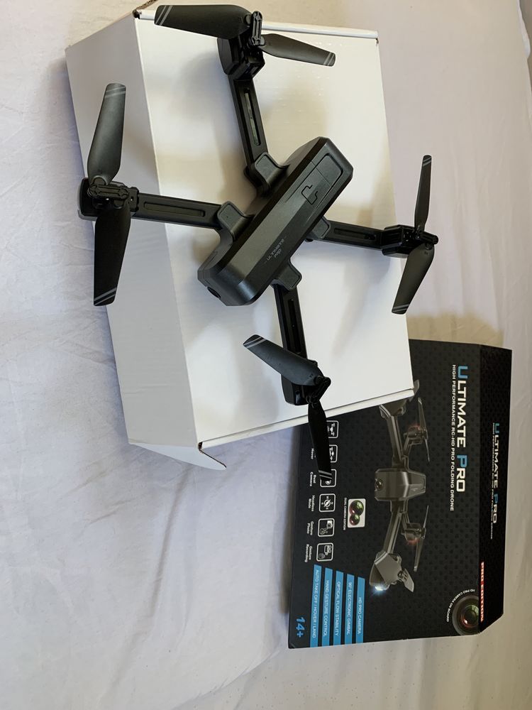Vând Drona Ultimate Pro HD Dual Camera