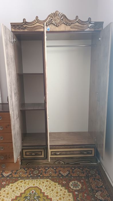 Shkaf sotiladi 1 mln soʻm