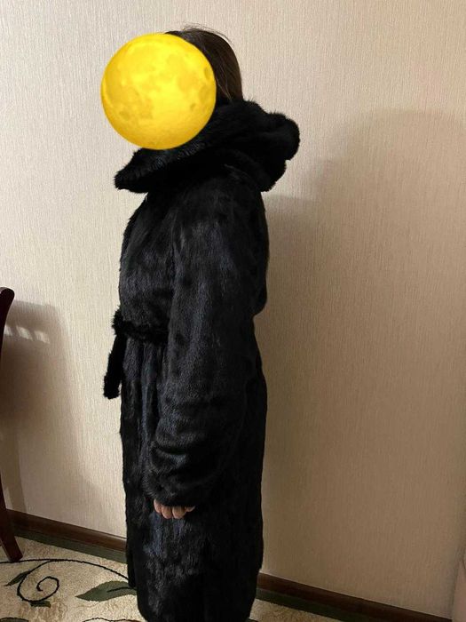 Норковая шуба в хорошем состоянии