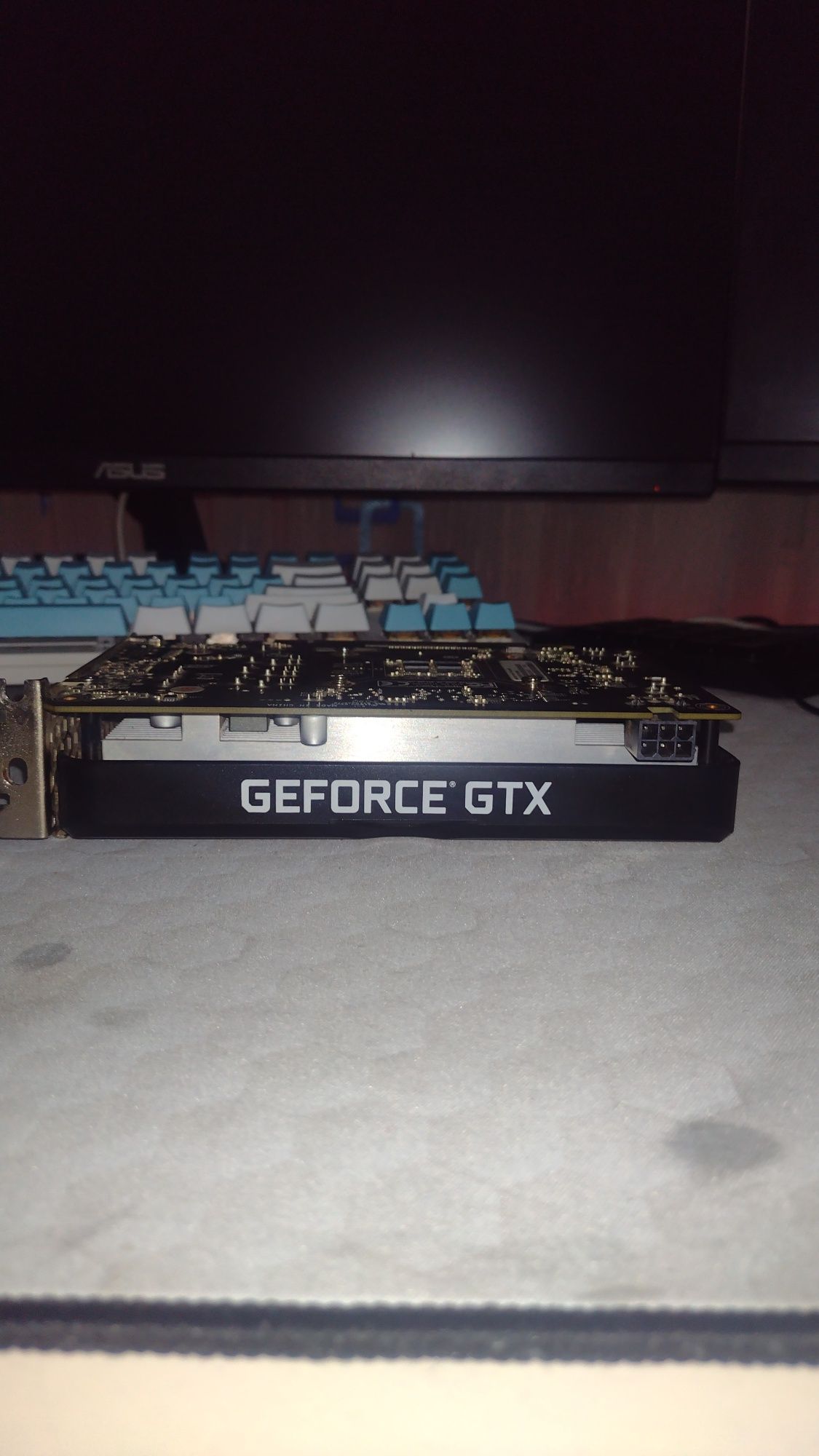 Placa video Nvidia GeForce GTX 1650 super