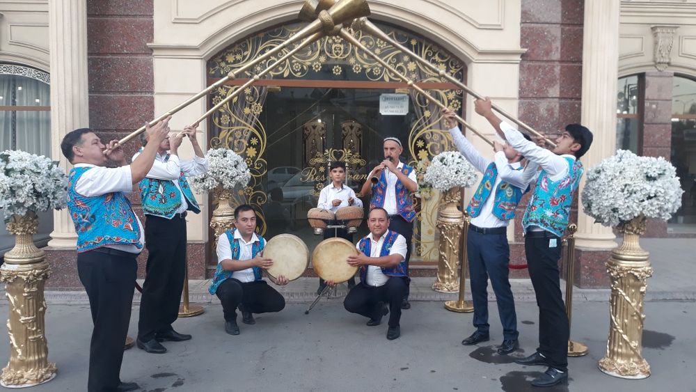 Карнай сурнай миллий мусика саньати усталари хизматингизда