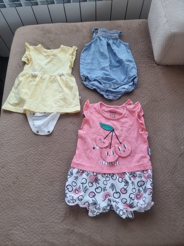 MOSCHINO, MONNALISA , и други бебешки дрешки 0-3 м &  3-6 м