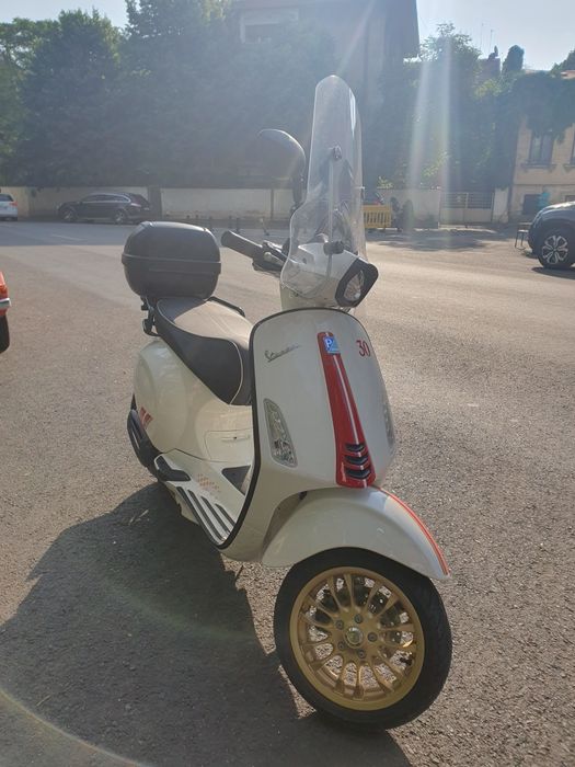Vespa 125 sprint