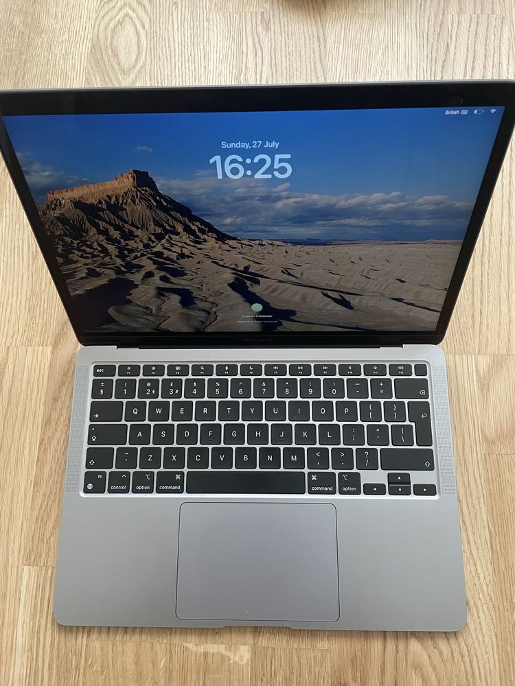 MacBook Air M1 2020
