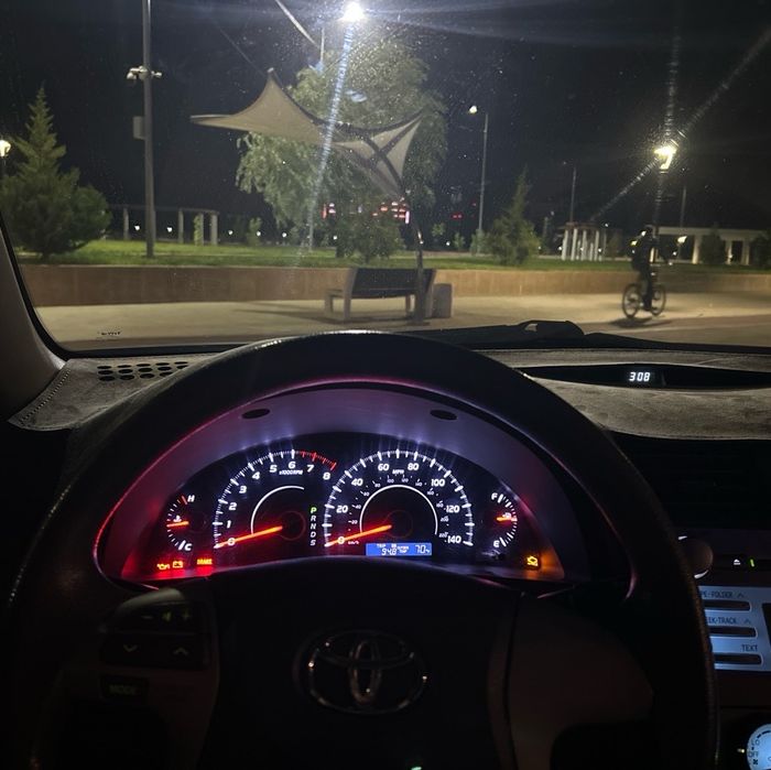 Стаж 12 лет . По городу от 4000тг смело звоните