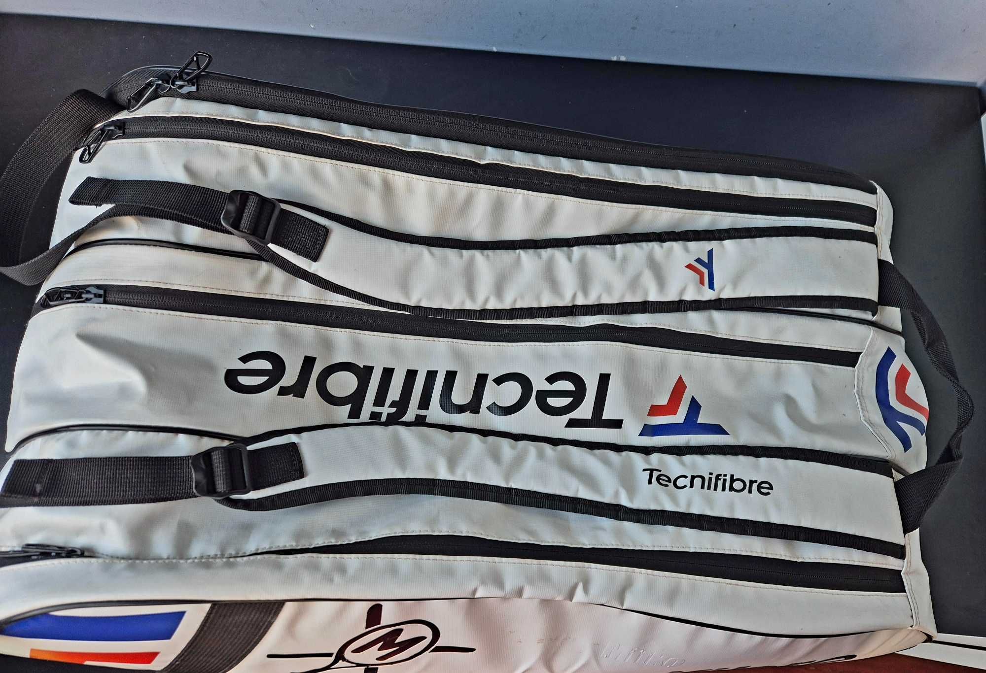 Tecnifibre 15 racket bag.