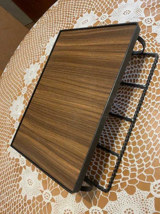 Стенна етажерка от ковано желязо* Стабилна* Атрактивен дизайн