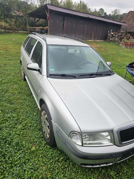 Skoda Octavia 4x4 - 2.0 benzina