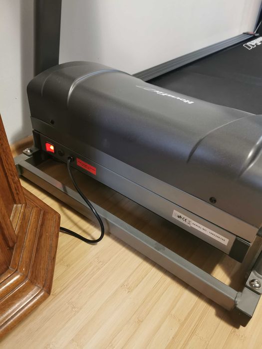 Banda profesionala alergare electrica  HouseFit