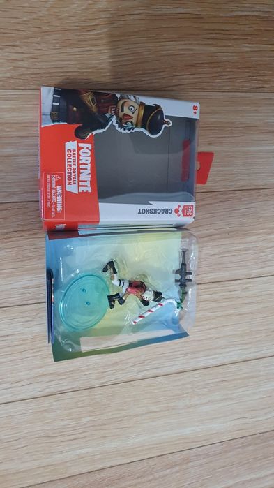 Figurină Fortnite Crackshot