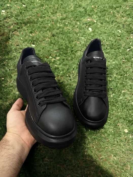 Adidasi Alexander McQueen Negru / 36-44 / Noi