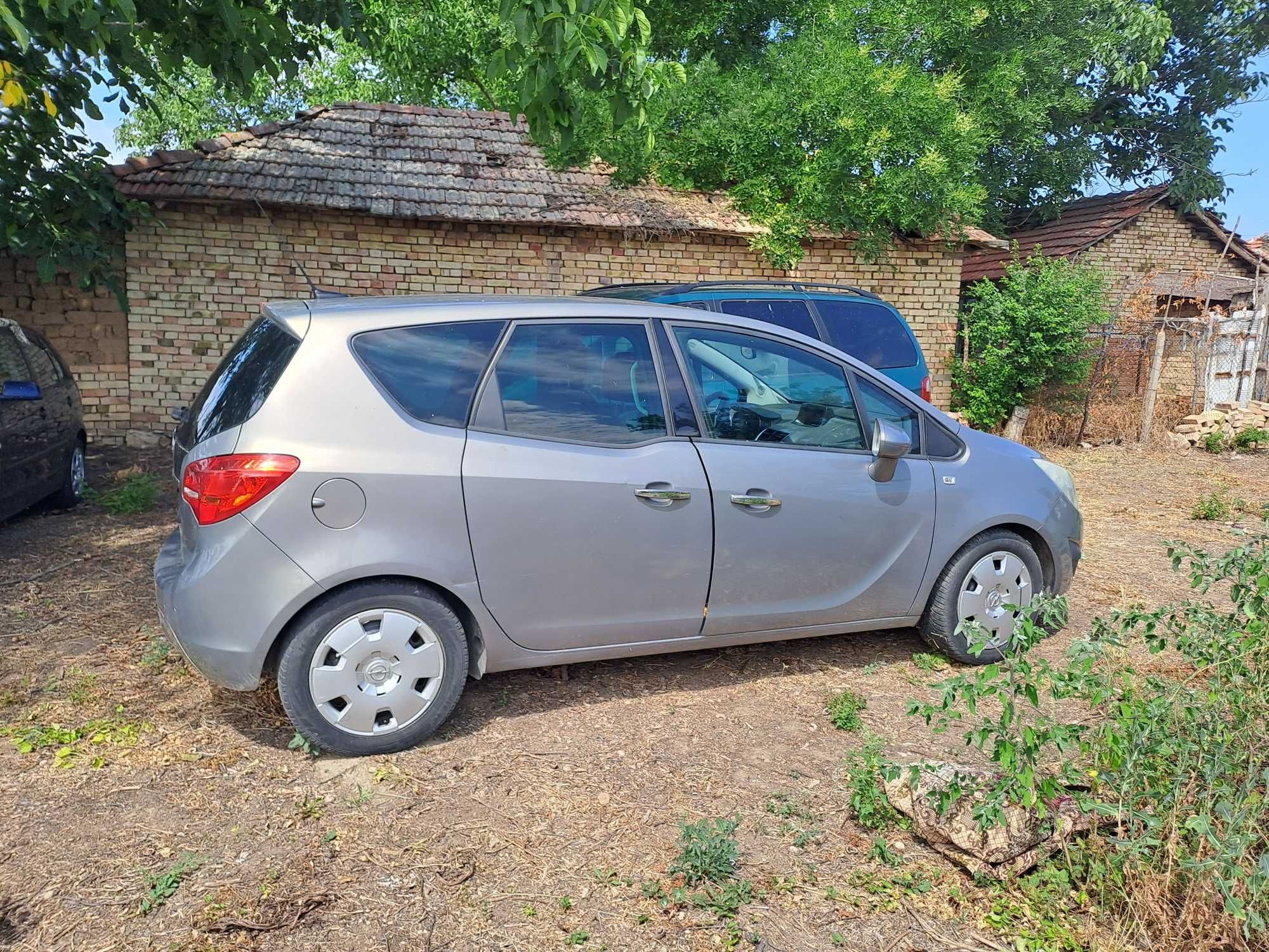 Opel Meriva 1.4 газ. инжекцион Ланди Ренцо-2012-верига климатик