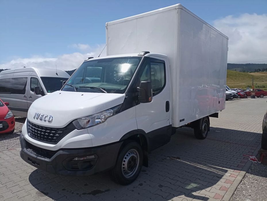Iveco DAILY 35s12 carte sevice km garantati