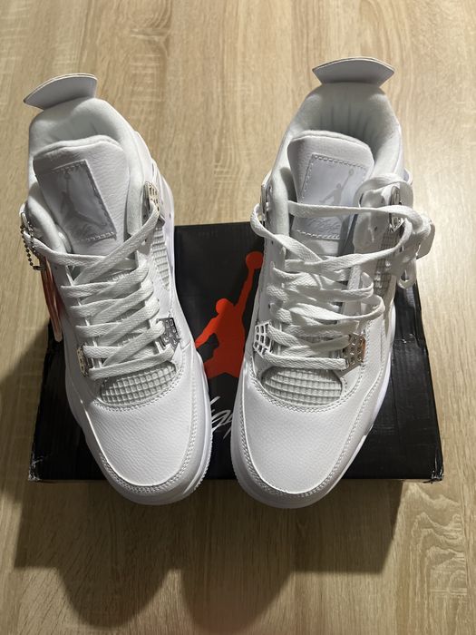 Jordan 4 pure money
