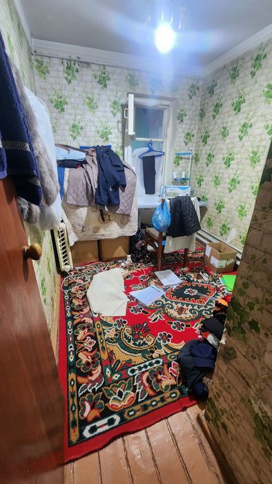 Продаётся квартира Эшонгузар 1/2/2 кирпич 2Х6