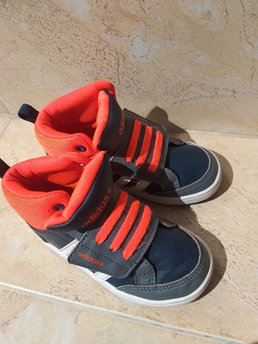Adidas -  готини детски маратонки