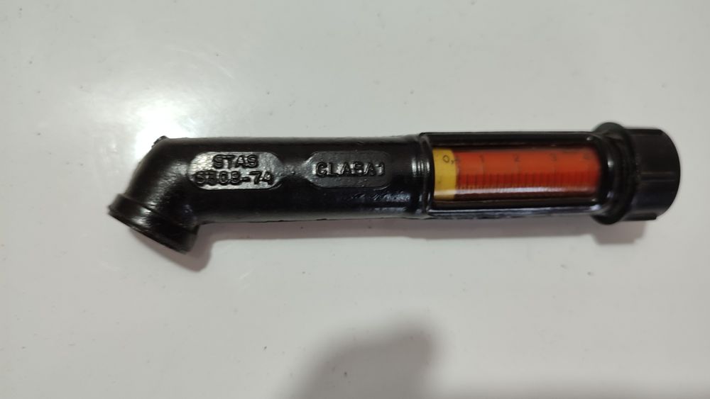 Verificator presiune pneuri