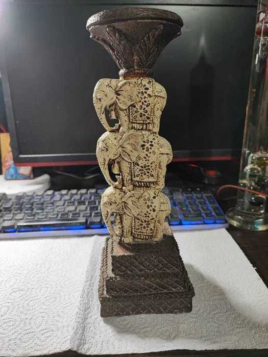 Lot vintage de 8 statuete diferite 2