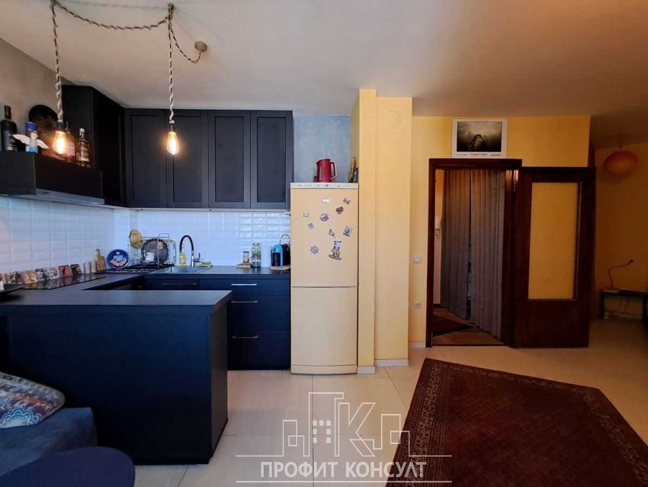 Продава се Едностаен апартамент в Велико Търново, Център - 45 кв.м за 2078 €/кв.м - Снимка #1