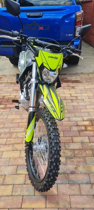Vand 2 motociclete enduro Asix 250cmc noi