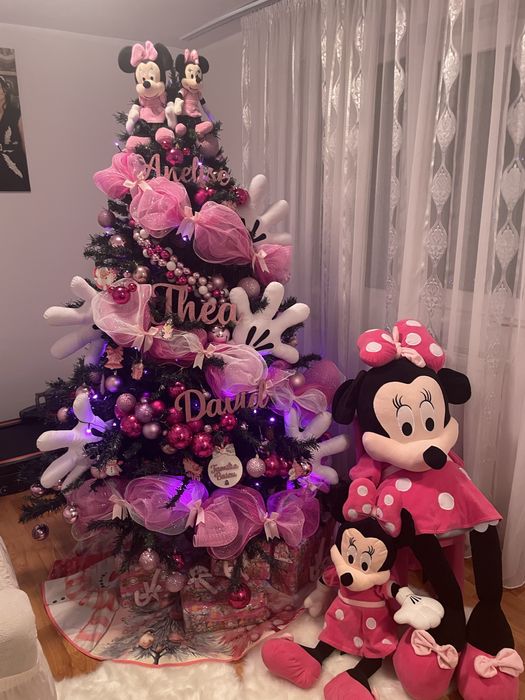 Decoratiuni brad minnie