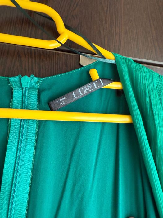 Rochie matase Lizzet marimea 42