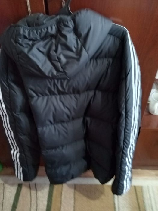 Продам куртку зимнюю