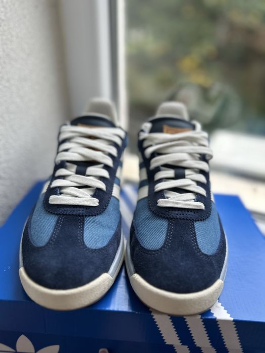 Маратонки Adidas SL 72