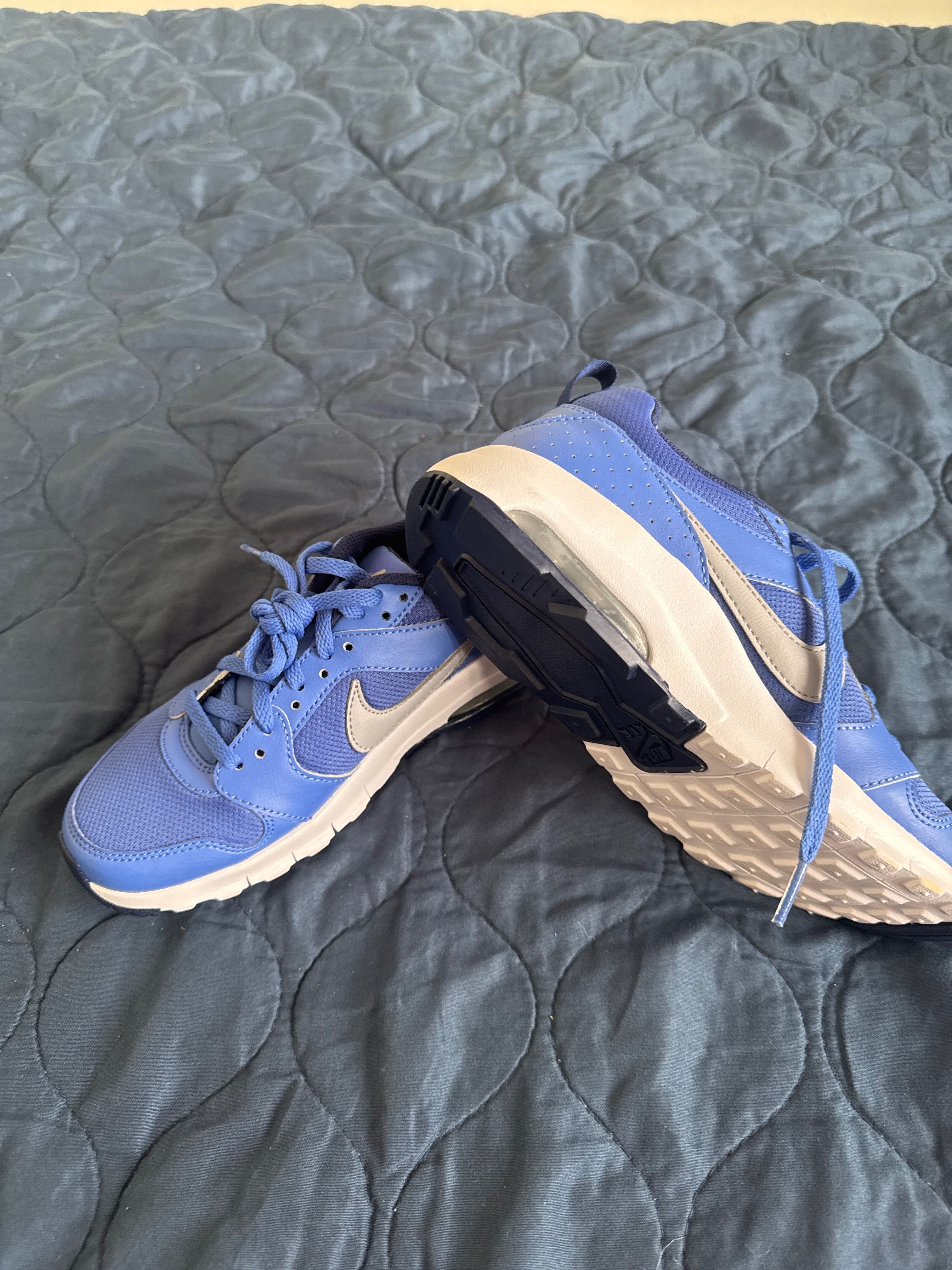 Оригинални маратонки Nike