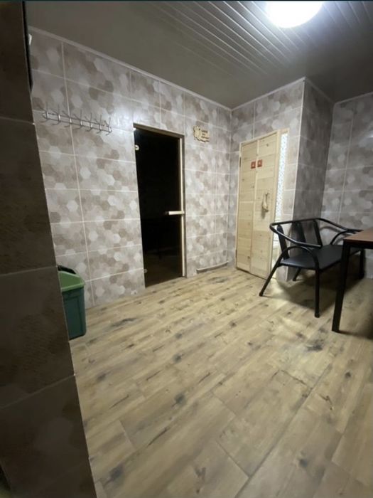 Баня семейная 1500 тг за час