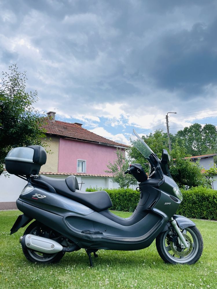 Piaggio X9 Evolution 250