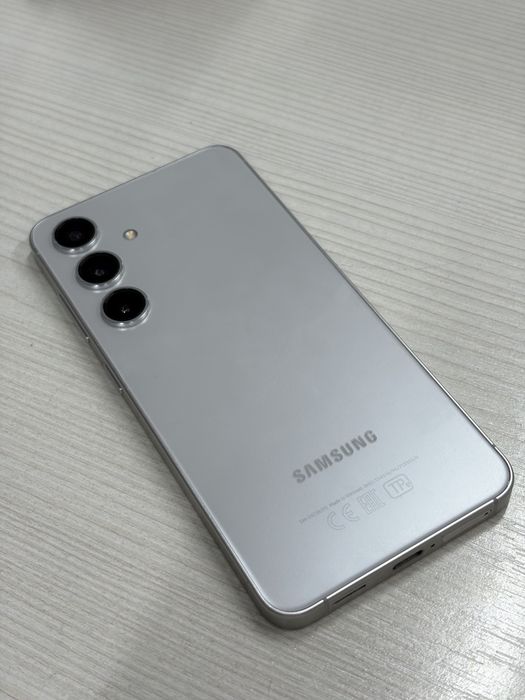 Samsung S24 Silver 8/128