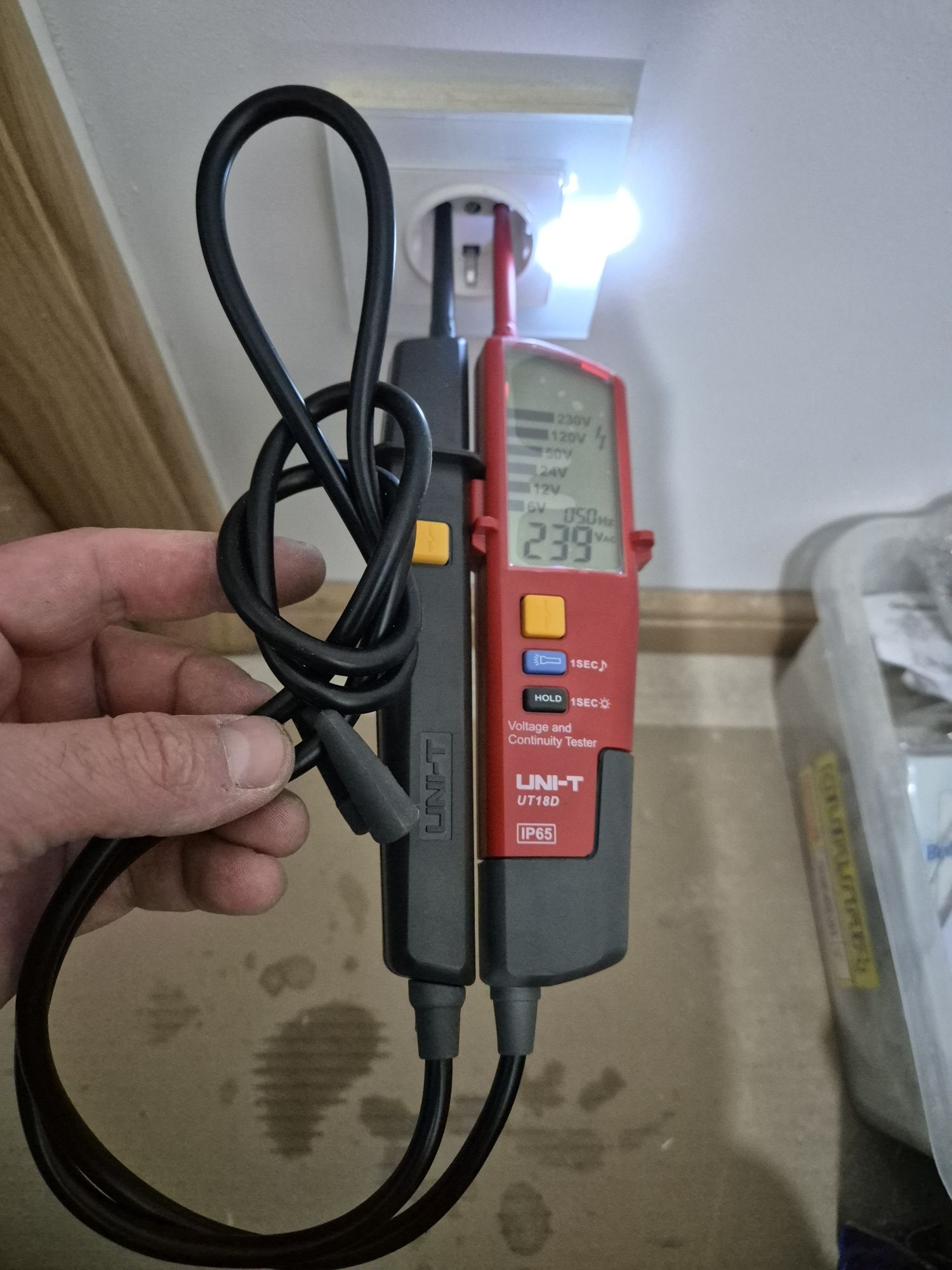 Unit UT18D tester retea