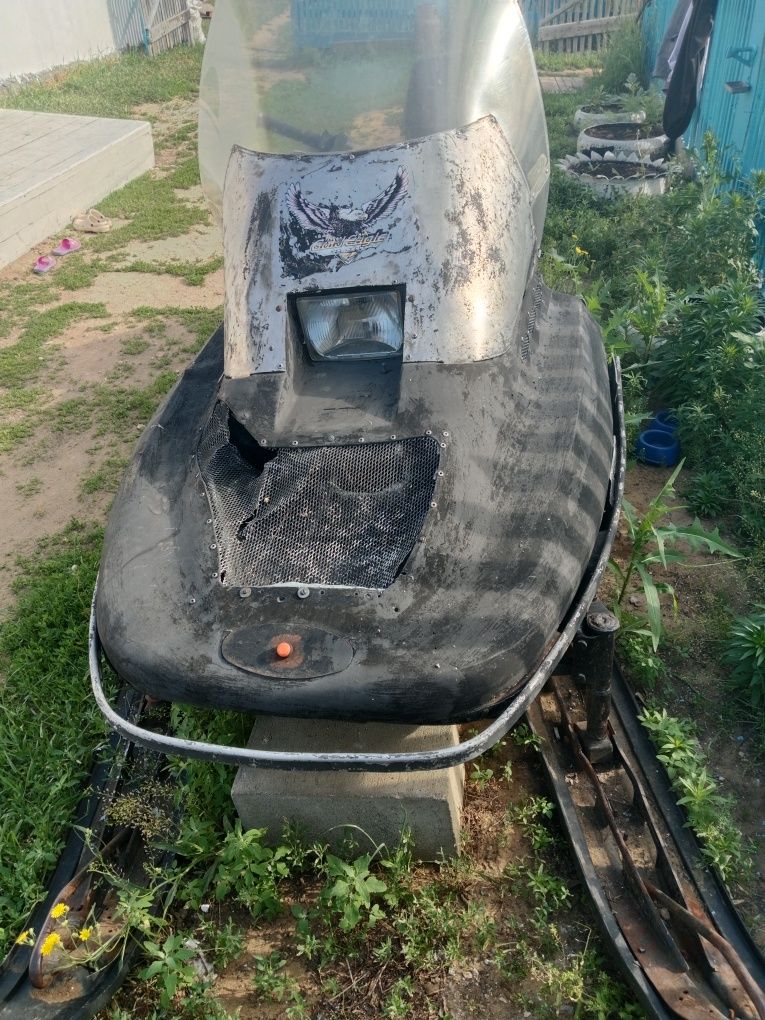 Продам Снегоход  РЫСЬ 440.