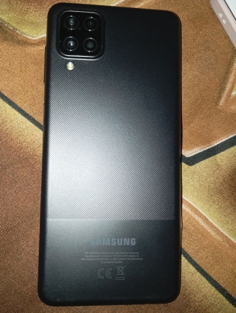 Samsung a12 sotiladi narx boʻlishi 800.000