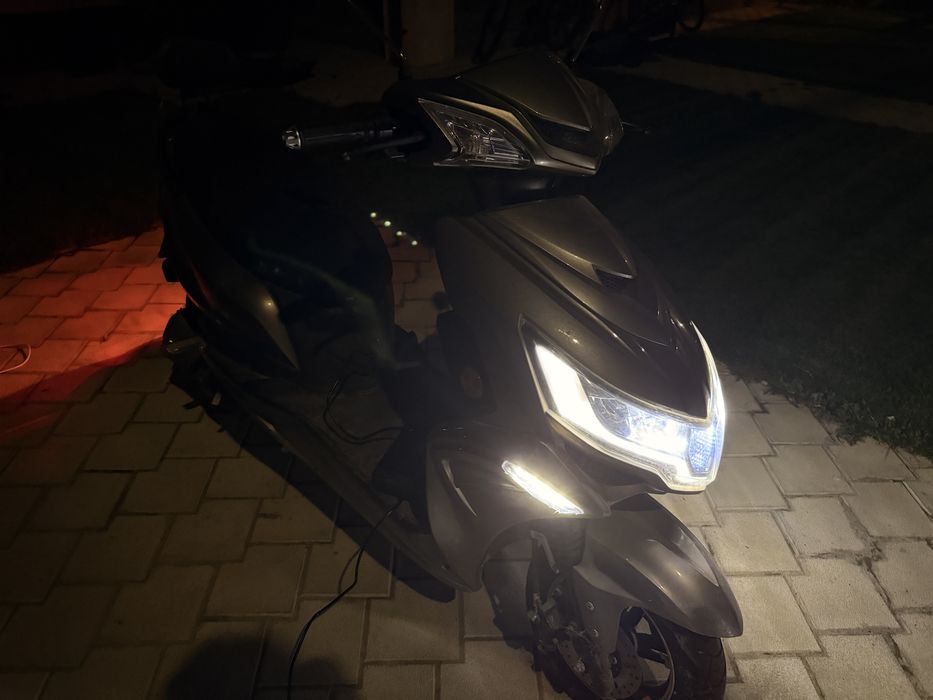 Vand scuter electric