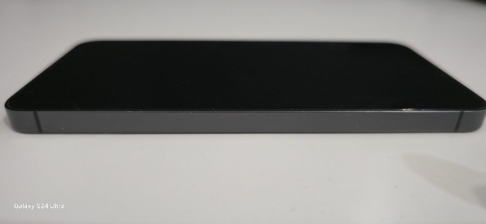 Samsung S24 - ram 8GB - spatiu stocare 128 GB